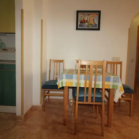 Apartment Ole Felix Rodriguez De La Fuente Torrevieja